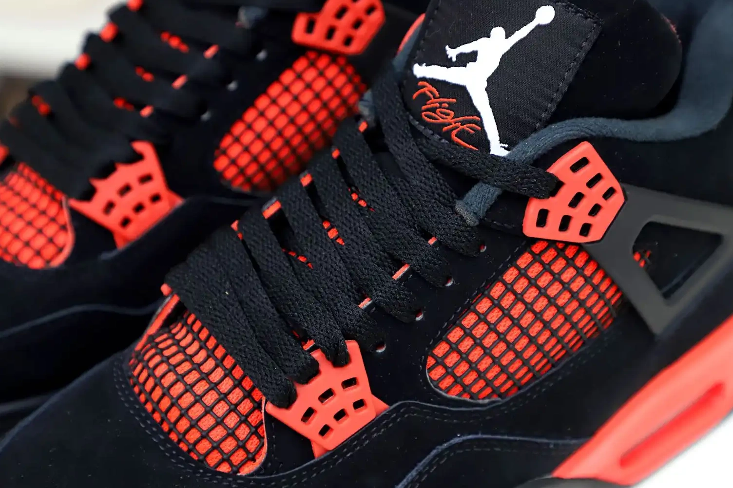 RETRO THUNDER' JORDAN 'RED 4 AIR Kimikick 0801